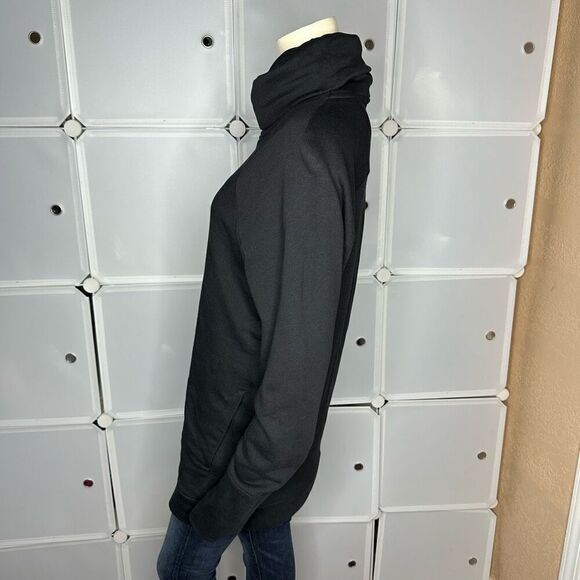 Zaggora Turtleneck Hip Length Sweater Size 10 - Picture 8 of 9